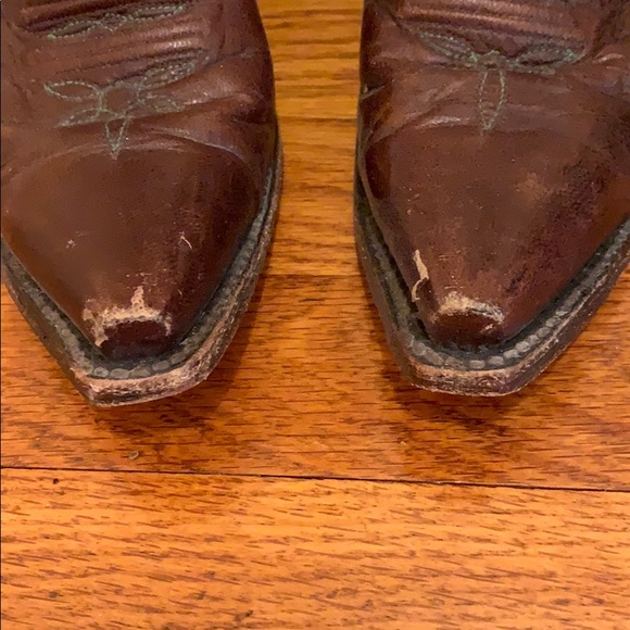 Boots - Picture 3 of 6